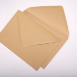 Plicuri cu deschidere latura lunga,  C4 (229 x 324 mm) gumat, kraft, set 250 buc