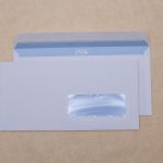 Plic cu fereastra DL (110 x 220 mm) siliconic, pachet 1000 buc